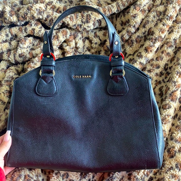 Cute Cole Haan bag - Picture 1 of 1